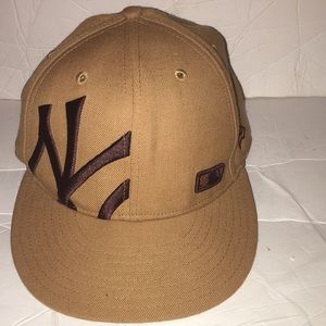 NY yankee cap